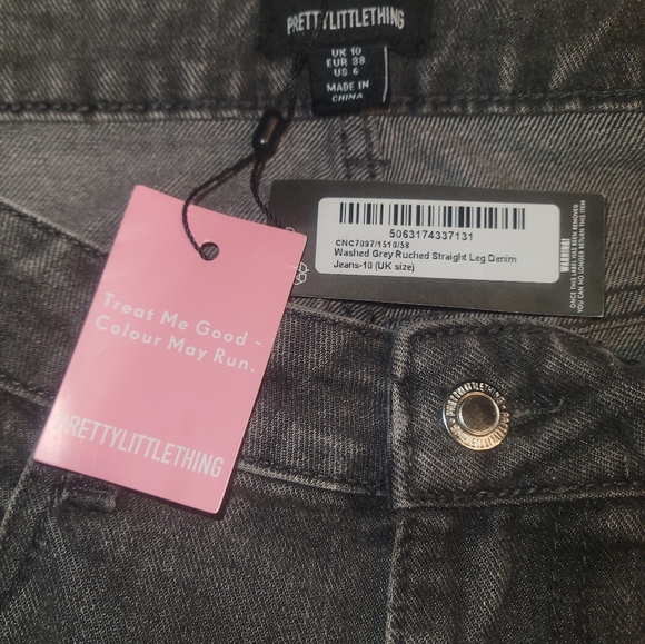 NWT PrettyLittleThing Washed Grey Denim Jeans - Picture 3 of 6